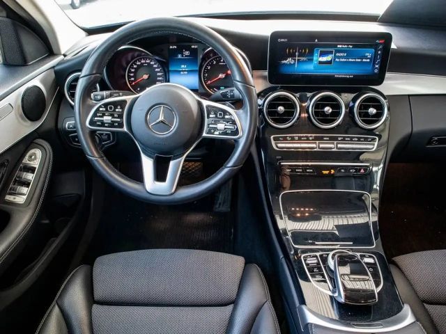 Mercedes-Benz C 200 AVANTGARDE Estate
