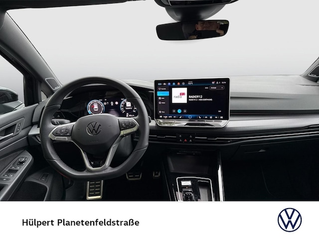 Volkswagen Golf DSG R-Line Variant