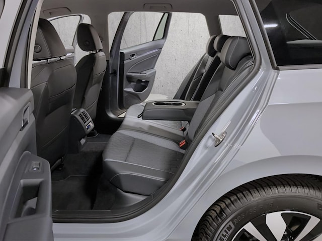 Volkswagen Golf 1.5 TSI Variant