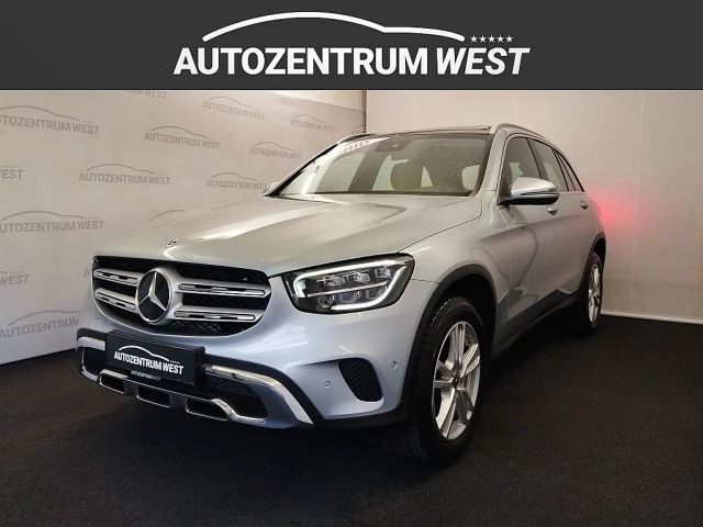 Mercedes-Benz GLC 300 4MATIC