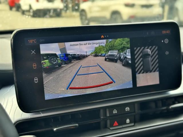 Jeep Avenger 1.2 e-Hybrid 4xe The North Face Herzlich willkommen beim Autohaus Baschinger!
Zum Verkauf bieten wir Ihnen einen Jeep Av