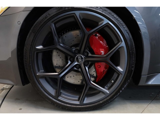 Audi A6 e-tron Avant Performance Quattro