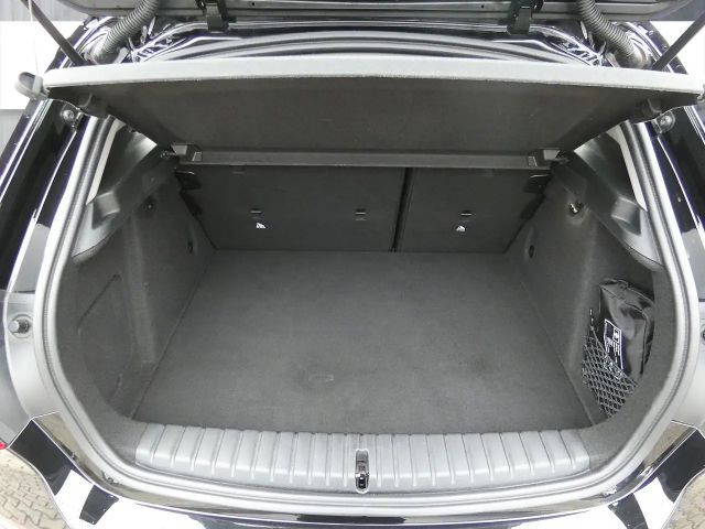 BMW 118 118i Advantage pakket Sedan