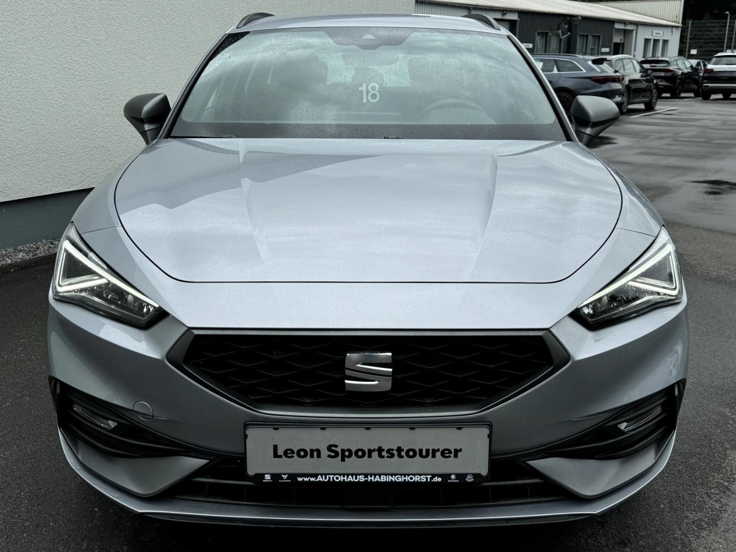 Seat Leon 1.5 eTSI DSG FR-lijn Plus Sportstourer