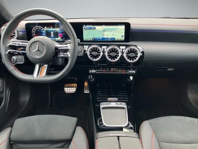 Mercedes-Benz CLA 200 Coupé