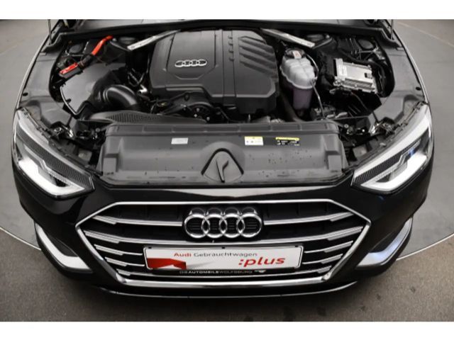 Audi A4 40 TFSI S-Tronic Sedan