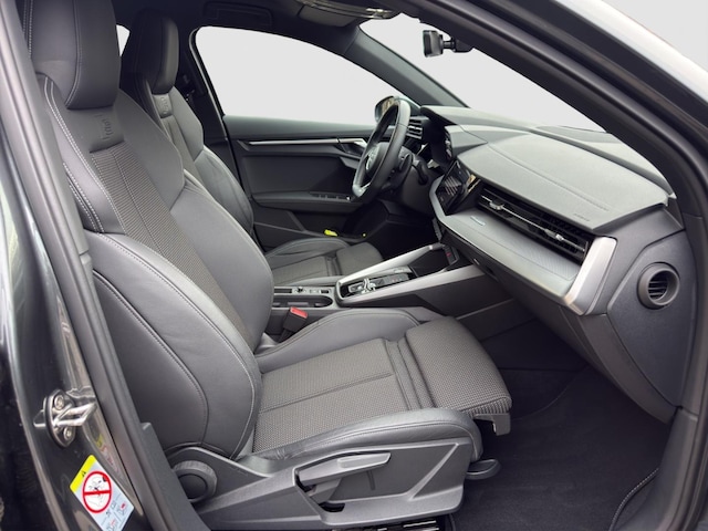 Audi A3 35 TFSI S-Line S-Tronic Sportback