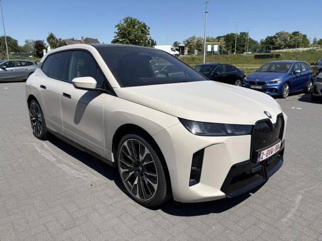 BMW iX M-Sport xDrive60