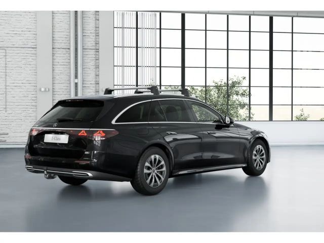 Mercedes-Benz E 200 AVANTGARDE Estate