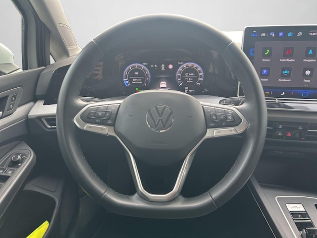 Volkswagen Golf 1.5 eTSI DSG Life Variant