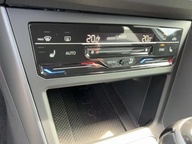 Volkswagen Taigo 1.5 TSI DSG R-Line