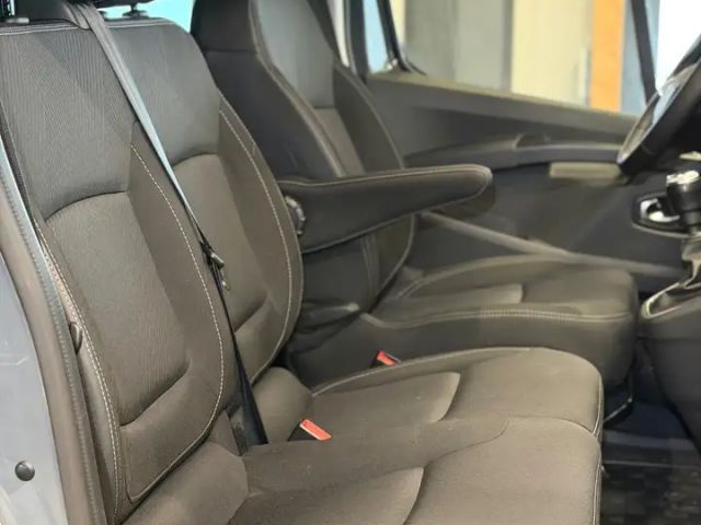 Renault Trafic Blue L1H1 Techno dCi 150