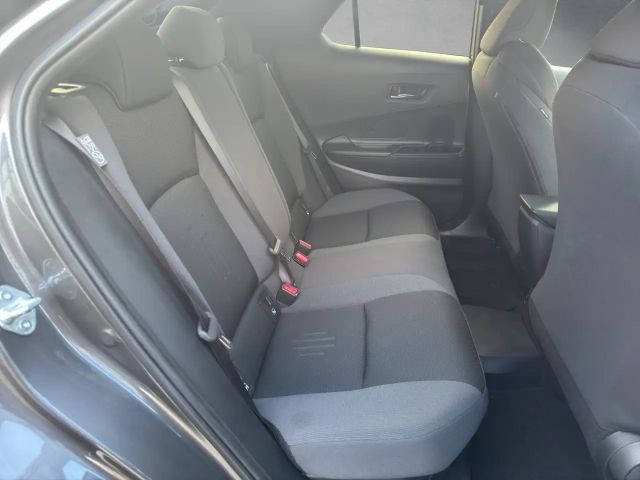 Toyota C-HR Plug-in Team D