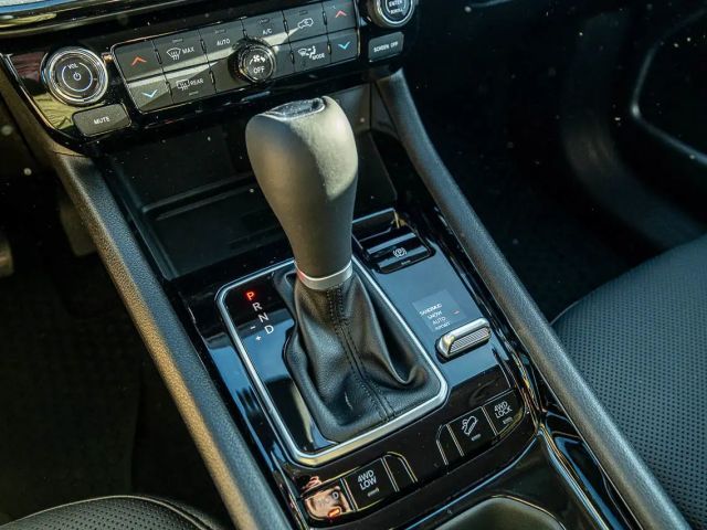 Jeep Compass Hybrid Summit