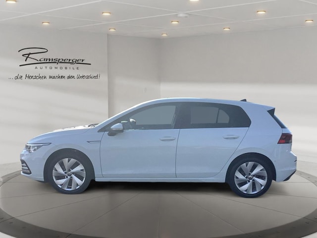 Volkswagen Golf 1.5 eTSI Golf VIII Style