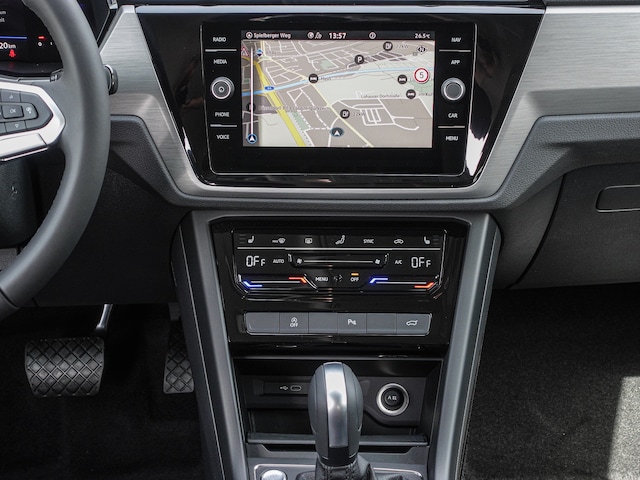 Volkswagen Touran 1.5 TSI DSG