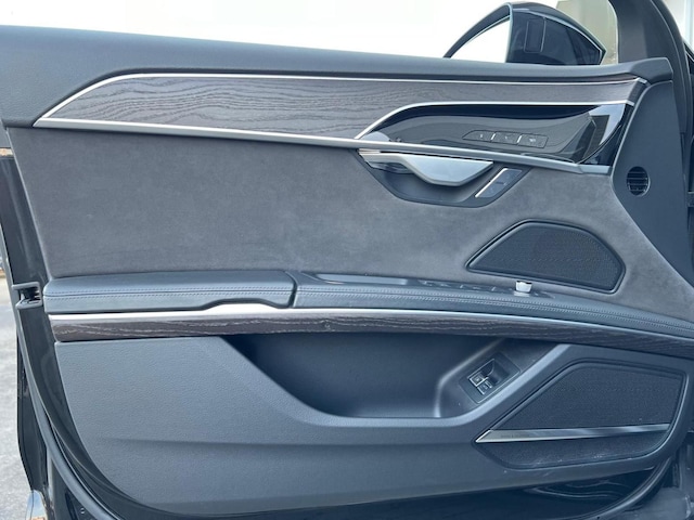 Audi A8 60 TFSI Hybride Quattro