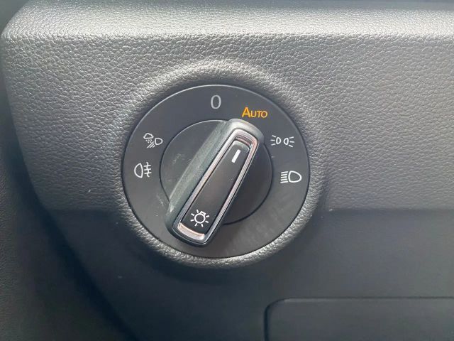 Volkswagen T-Roc IQ.Drive R-Line