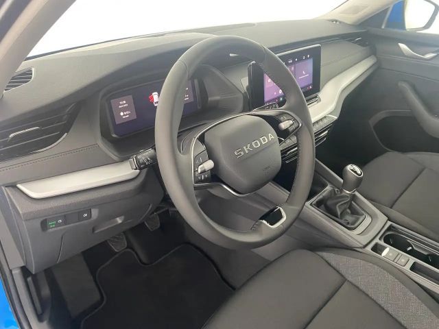 Skoda Octavia Essence TSI