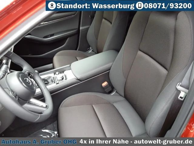 Mazda 3 2.5L SkyActiv e-Skyactiv