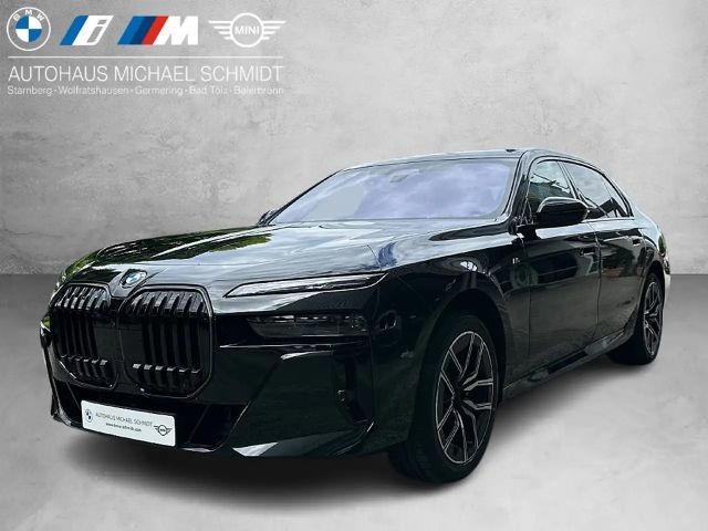 BMW 740 740d M-Sport Sedan xDrive