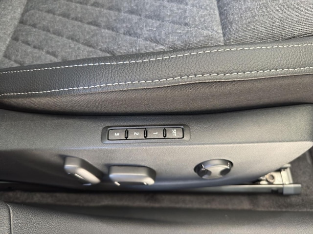 Skoda Octavia 2.0 TDI Combi Sportline