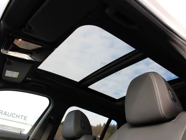 BMW 320 320i M-Sport Touring