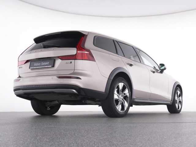 Volvo V60 Cross Country CC