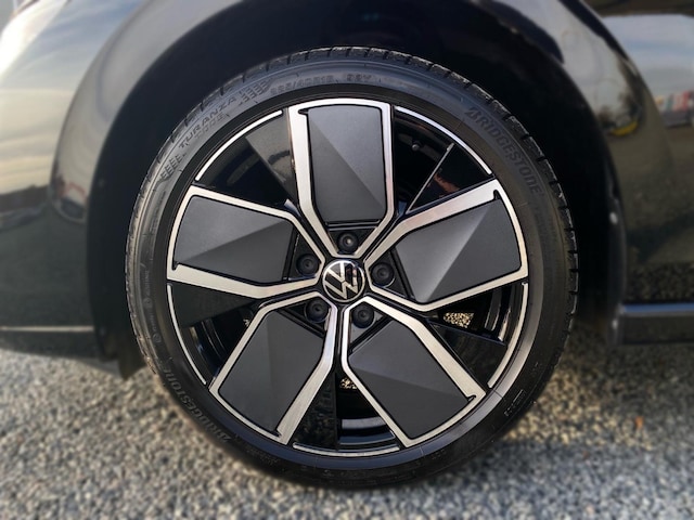 Volkswagen Golf 1.5 TSI