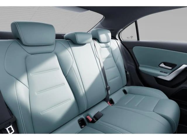 Mercedes-Benz A 180 Limousine MULTIBAEM+TOTWINKEL+SPORTSITZE