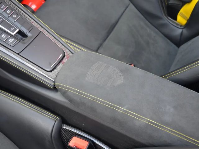 Porsche Cayman 4 718