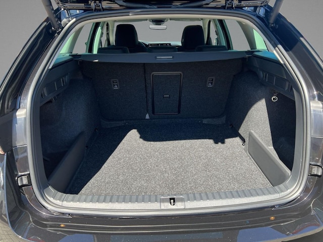 Skoda Octavia Combi Selection