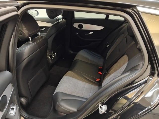 Mercedes-Benz C 180 AVANTGARDE Estate
