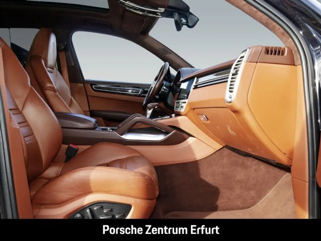 Porsche Cayenne E-Hybrid S Turbo