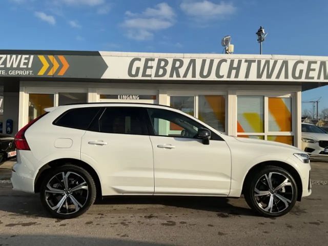 Volvo XC60 Dark Plus