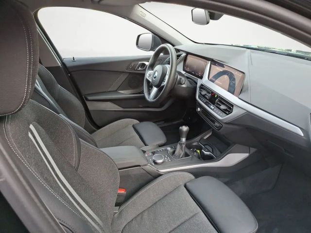 BMW 118 118i Advantage pakket Sedan