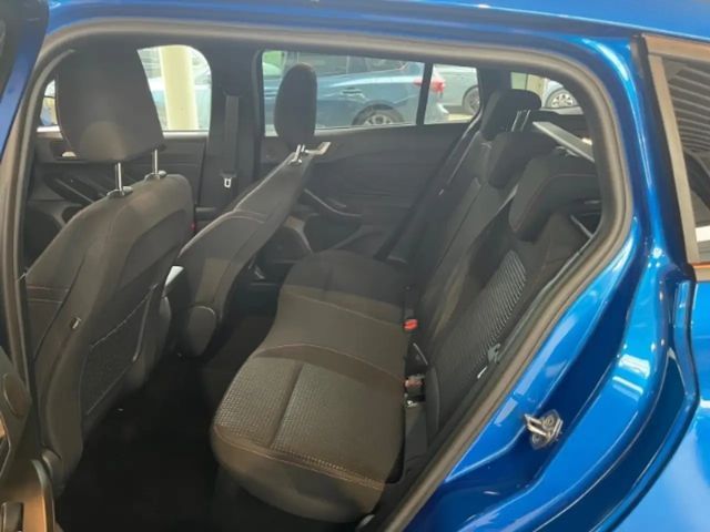 Ford Focus ST Line Wagon