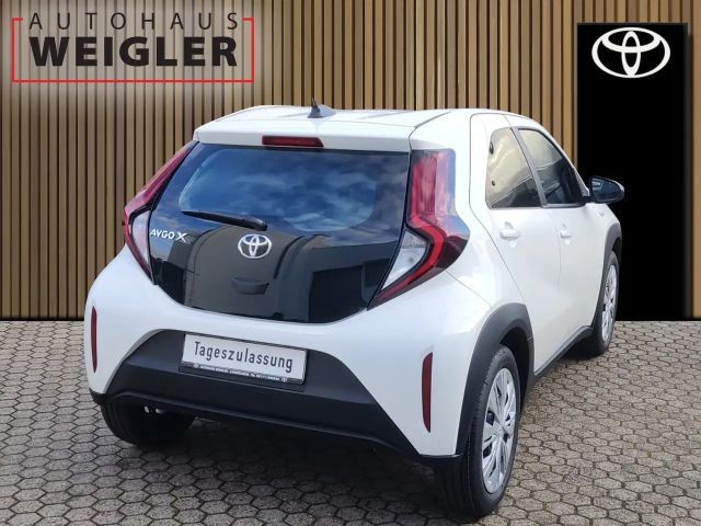 Toyota Aygo X Business Hatchback