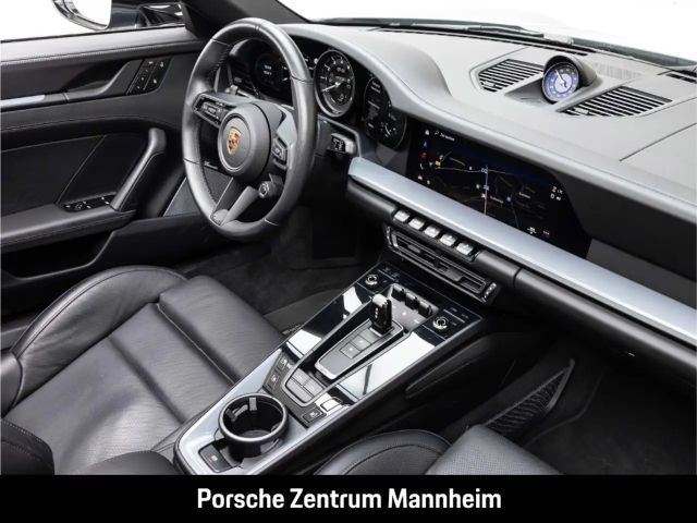 Porsche 992 4 Coupé GTS Targa