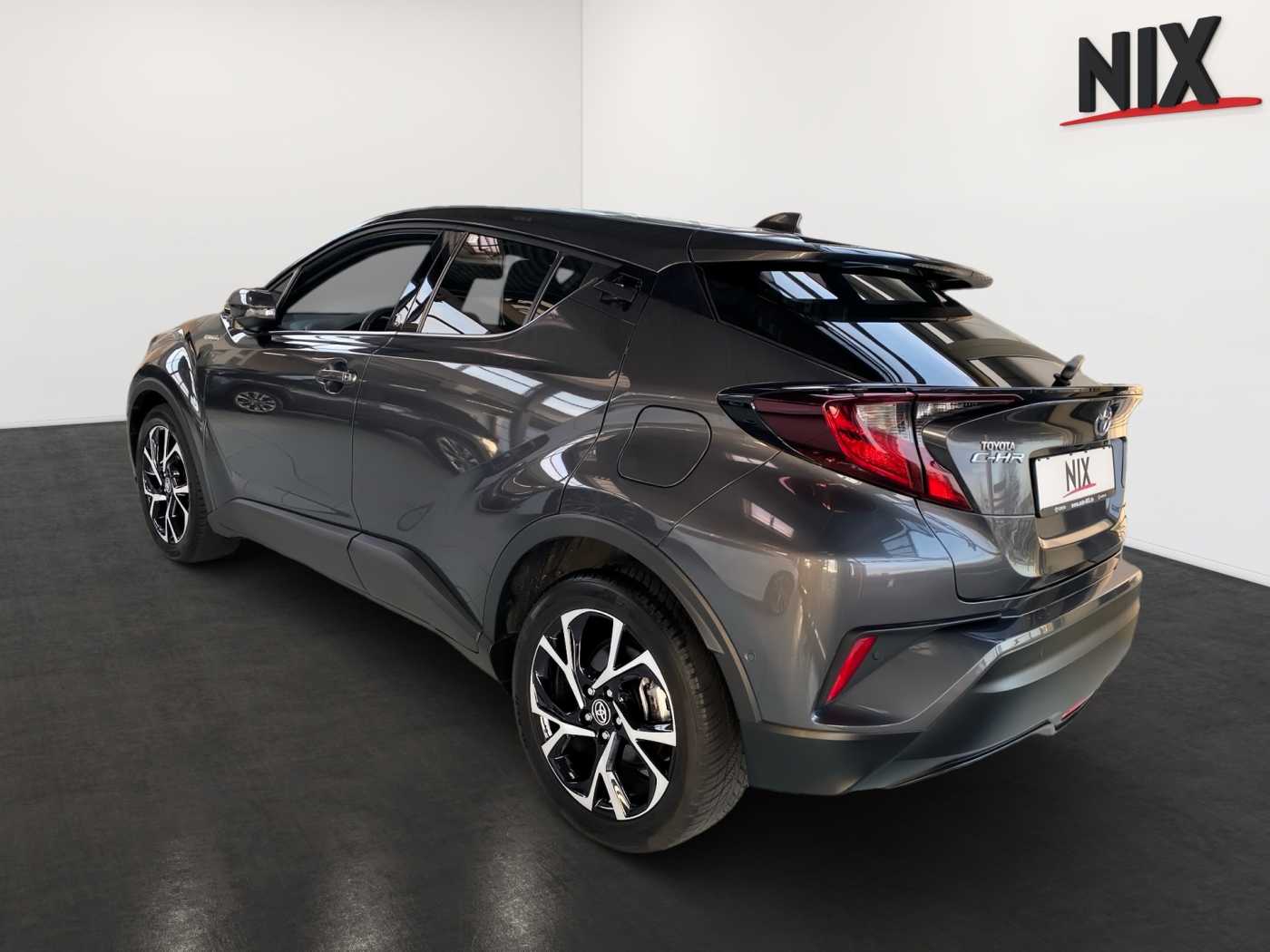 Toyota C-HR 5-deurs Team D