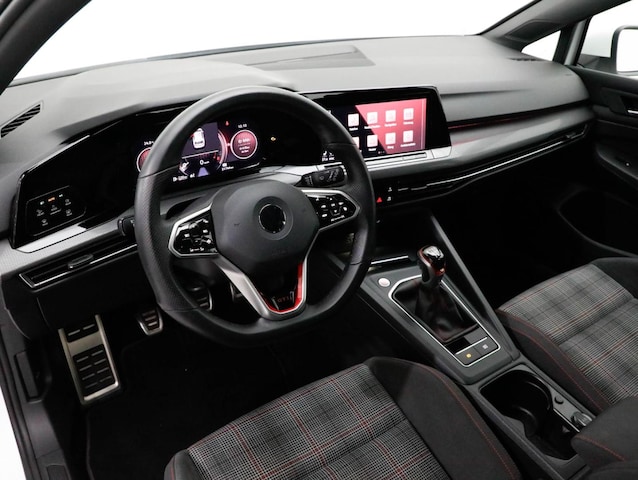 Volkswagen Golf 2.0 TSI GTI