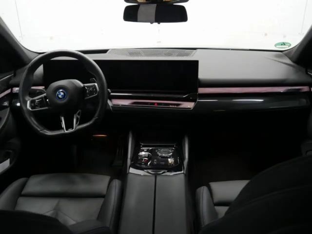 BMW 550 M-Sport Sedan