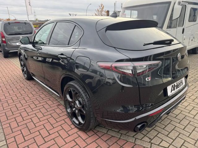 Alfa Romeo Stelvio Q4