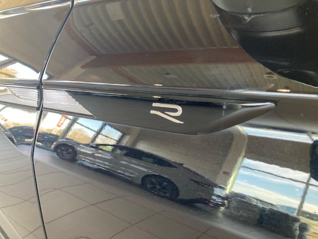 Volkswagen Tiguan 2.0 TSI DSG