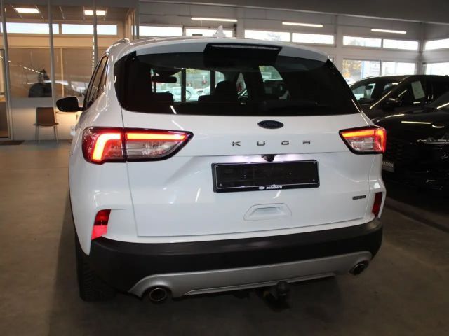 Ford Kuga Plug in Hybrid Titanium