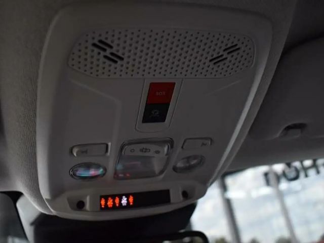 Citroën C4 Hybrid Max