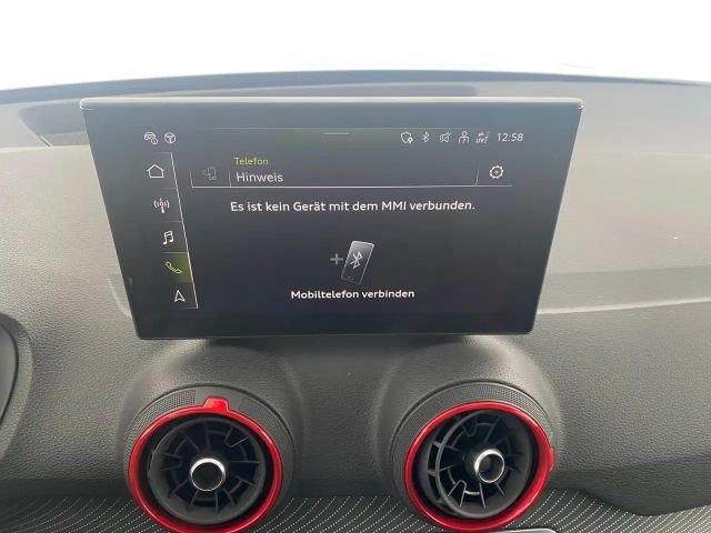 Audi Q2 35 TFSI S-Line