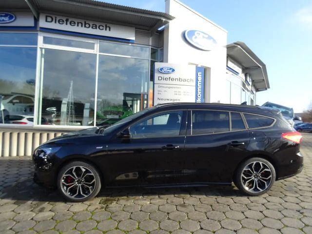 Ford Focus EcoBoost ST Line Wagon