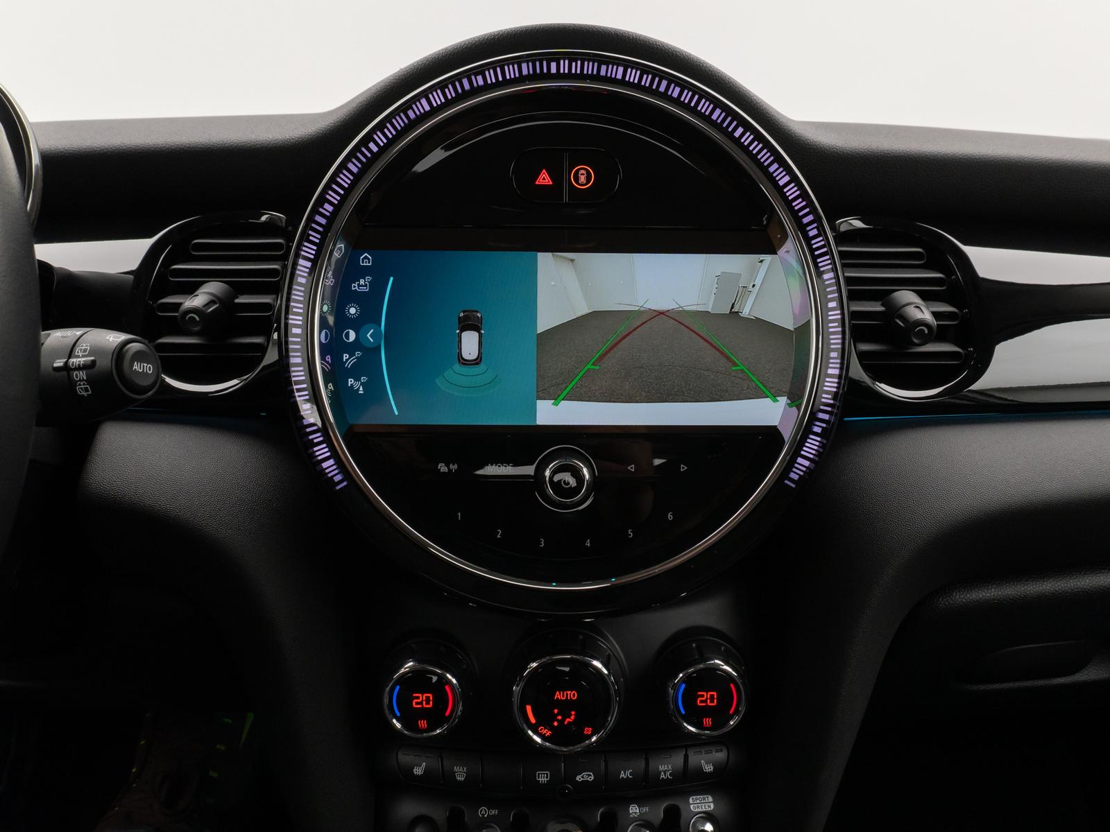 MINI Cooper lassic Leder Komfort Kamera DAB Sport 