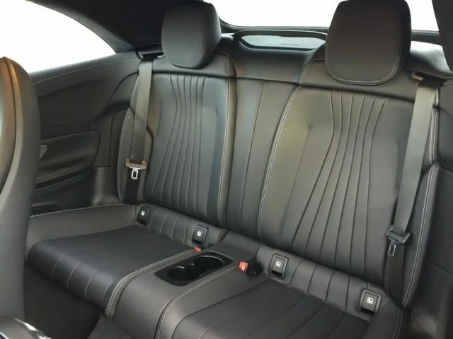 Mercedes-Benz E 300 AMG Line Cabriolet